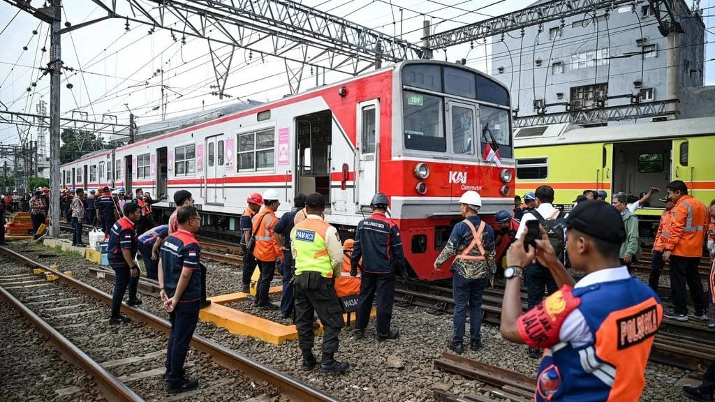 KAI Batalkan 9 Kereta Jarak Jauh Imbas Tabrakan KRL-KA Argo Bromo di Stasiun Bekasi Timur, Cek Daftarnya!