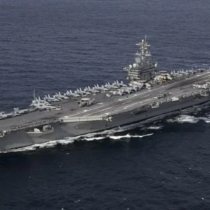 Kapal Induk USS Abraham Lincoln Dekat Iran: Ancaman, Blokade, dan Gerak Balik AS yang Mengguncang Dunia