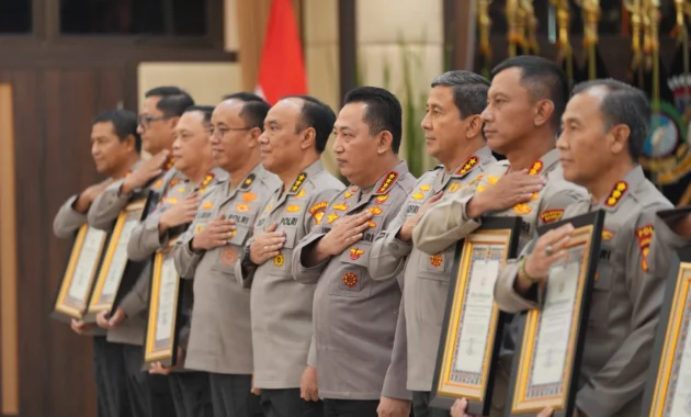 Kapolri Tekankan Sinergi Nasional di Muktamar Pemuda Persis untuk Tangani Ancaman Kejahatan Digital