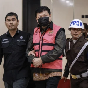 Kasus Korupsi Sritex: Setiawan Lukminto dan Kurniawan Lukminto Dituntut 16 Tahun Penjara, Denda Rp1 Miliar, dan Uang Pengganti Rp677 Miliar