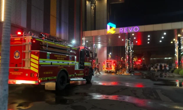 Kebakaran SPBE Cimuning Bekasi, 10 Orang Dilarikan ke Rumah Sakit
