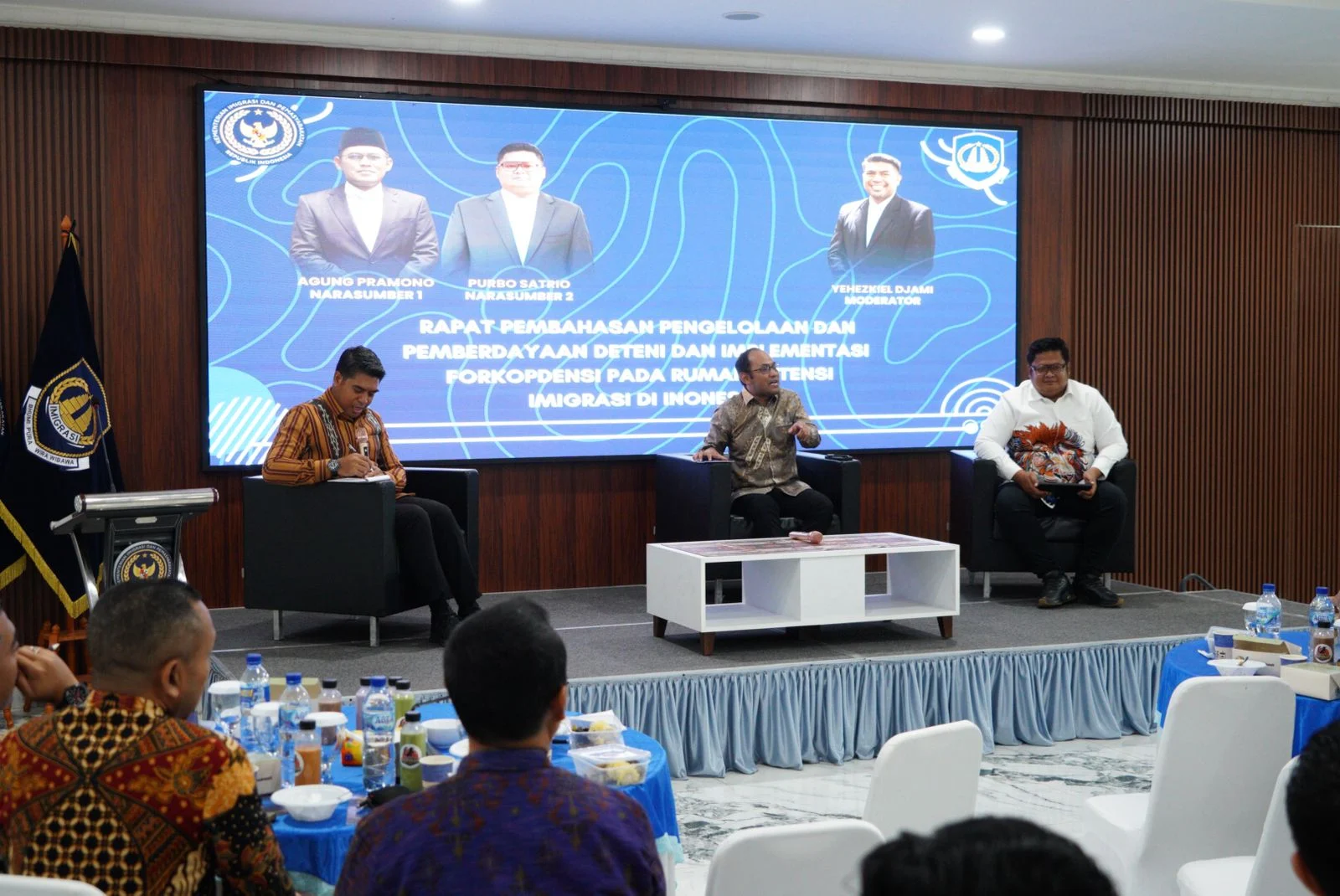 Kebijakan Migrasi AS Dorong Lonjakan Permohonan Kewarganegaraan Irlandia