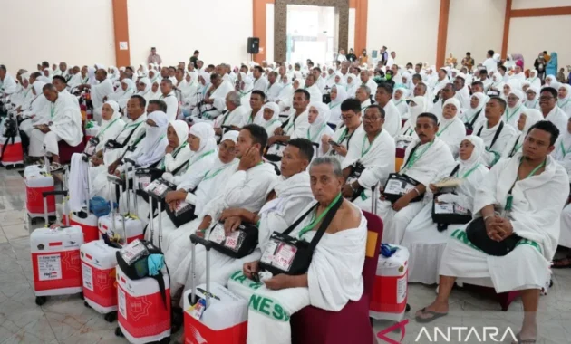 Kemenhaj: Dua Calon Haji Lansia dari Jawa Tengah Dirawat di RSUD Amri Tambunan