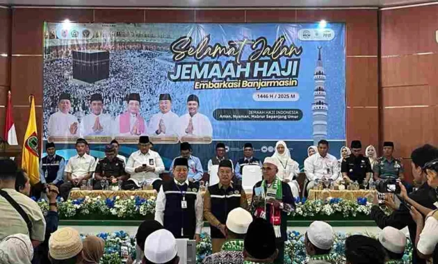 Kemenhaj Pantau Keberangkatan Kloter Pertama Embarkasi Banjarmasin