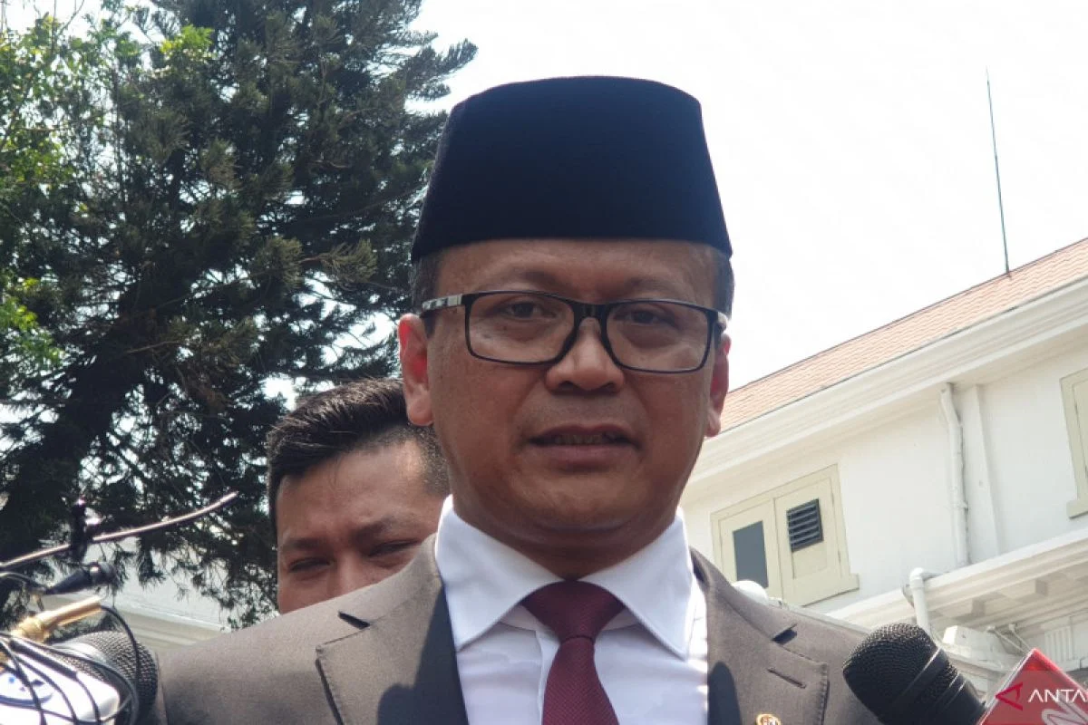 Kemlu Tanggapi Desakan UE: Indonesia Tetap Jaga Kedaulatan Energi, Tidak Akan Turun ke Sumber Rusia