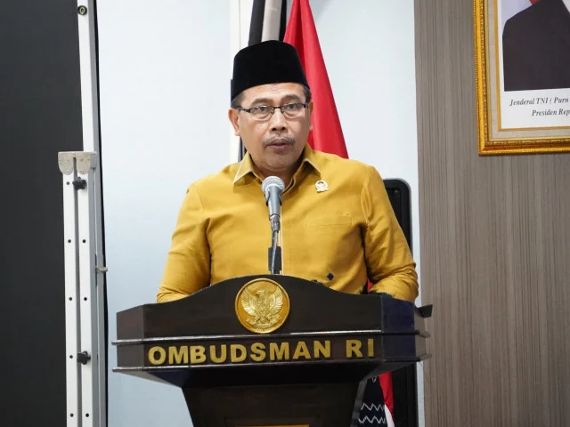 Kenakan Rompi Tahanan, Ketua Ombudsman RI Hery Susanto Dijebloskan ke Rutan