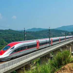 Kereta Cepat Whoosh Tembus 80% Mandiri: SDM Indonesia Siap Genggam Teknologi China