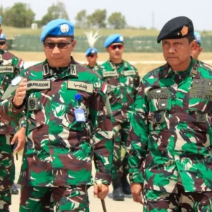 Komandan PMPP Kunjungi Prajurit TNI Luka di Lebanon
