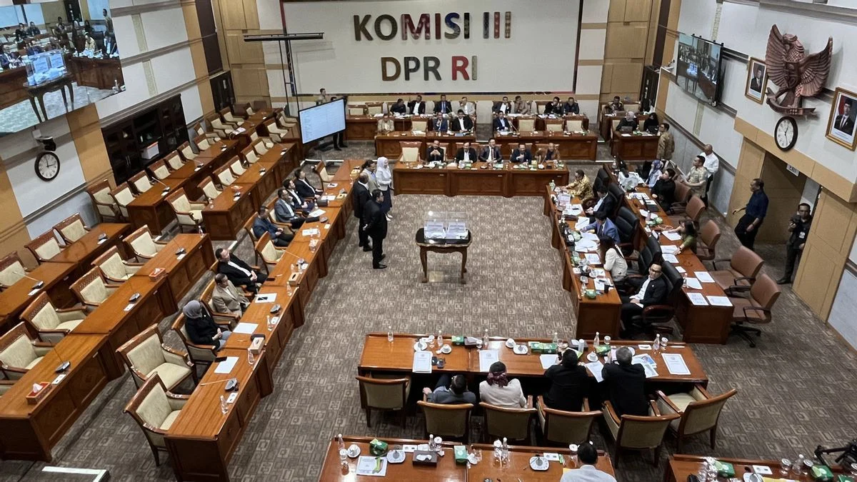 Komisi III DPR Gelar Rapat Tertutup Membahas Pelecehan Terhadap Syekh AM