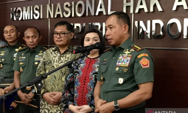 Komnas HAM Gali Kebenaran: TNI dan Polisi Diduga Sama dalam Penyiraman Air Keras ke Andrie Yunus