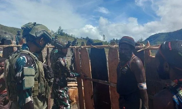 Koops TNI Habema Gelar Baksos di Distrik Gome-Puncak, Tingkatkan Kesejahteraan Warga Papua Tengah