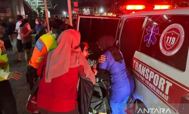 Korban Tabrakan Kereta Api Dirawat di Tiga RS di Bekasi