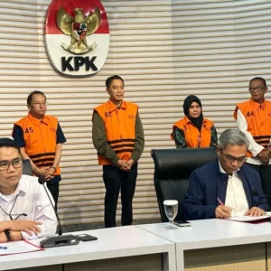 KPK Dalami Aset Eks Sekjen Kemnaker Heri Sudarmanto hingga Pemerasan yang Dialami Saksi