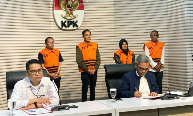 KPK Dalami Aset Eks Sekjen Kemnaker Heri Sudarmanto hingga Pemerasan yang Dialami Saksi