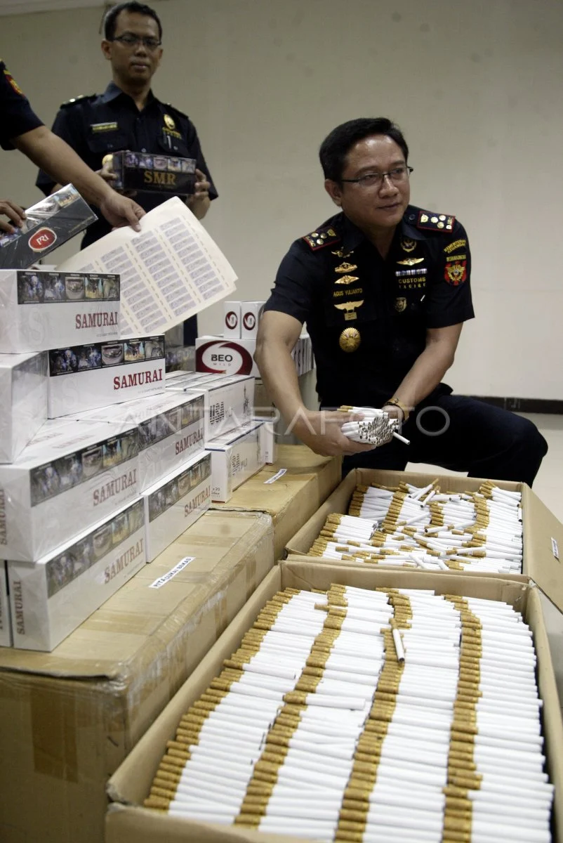 KPK Duga Pengusaha Rokok Raup Keuntungan dari Suap Pita Cukai Ilegal