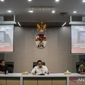KPK Periksa Ajudan Mantan Ketua PN Depok Terkait Dugaan Suap Pengurusan Sengketa Lahan