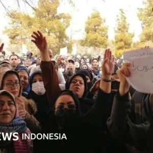 Krisis Memanas di Timur Tengah: Sekolah di Iran Hancur, Ratusan Warga Lebanon Tewas, Jutaan Pengungsi Mengungsi