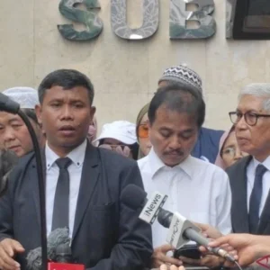 Kuasa Hukum Roy Suryo Kritik Lambatnya Penyidikan Kasus Ijazah Jokowi