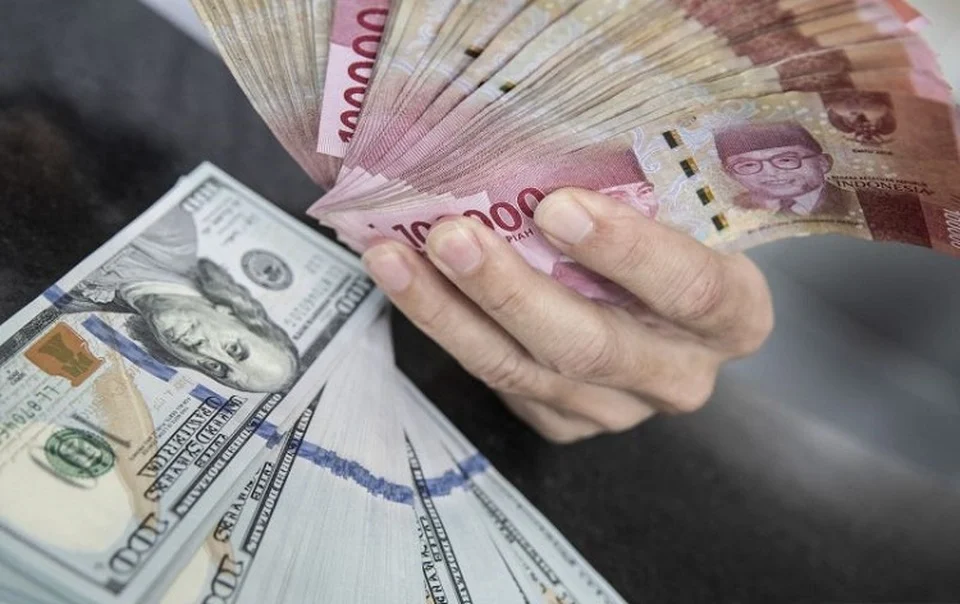 Kurs Rupiah Babak Belur, Hari Ini Tembus Rp17.105 per Dolar AS