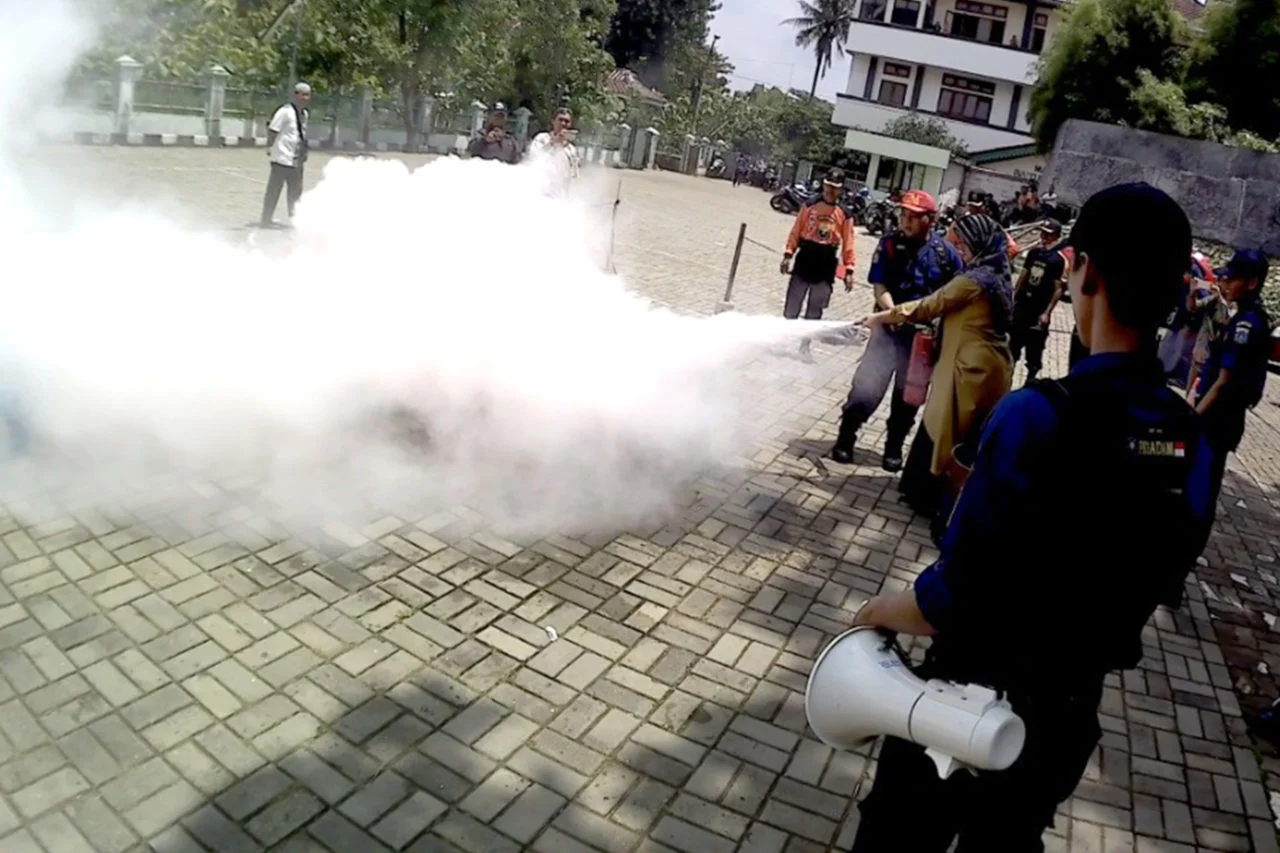 Ledakan Rusak Lapangan Padel dan Sekolah, Diduga Kebocoran Tabung Gas