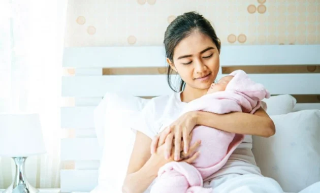 Luar Biasa! Ibu 60 Tahun di Vietnam Lahirkan Bayi Sehat, Kisah Haru yang Menginspirasi