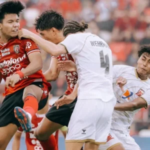 Madura United Akhirnya Keluar Zona Degradasi Usai Tumbangkan Persik, Mengakhiri Deret 11 Tanpa Kemenangan