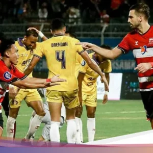 Madura United kalahkan Persik Kediri 2-1