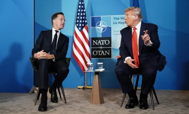 Mantan Pejabat CIA Soroti Langkah Trump: Jika China Ikut, Perang Bisa Tamat