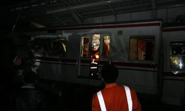 Masinis KA Argo Bromo Anggrek Selamat Usai Tabrakan dengan KRL di Bekasi Timur