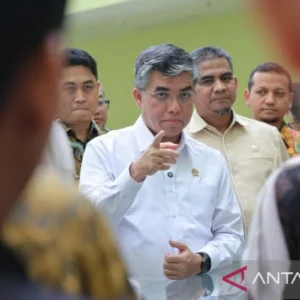 Menaker Kaji Pembagian Kontribusi Uang Saku Peserta Magang Nasional