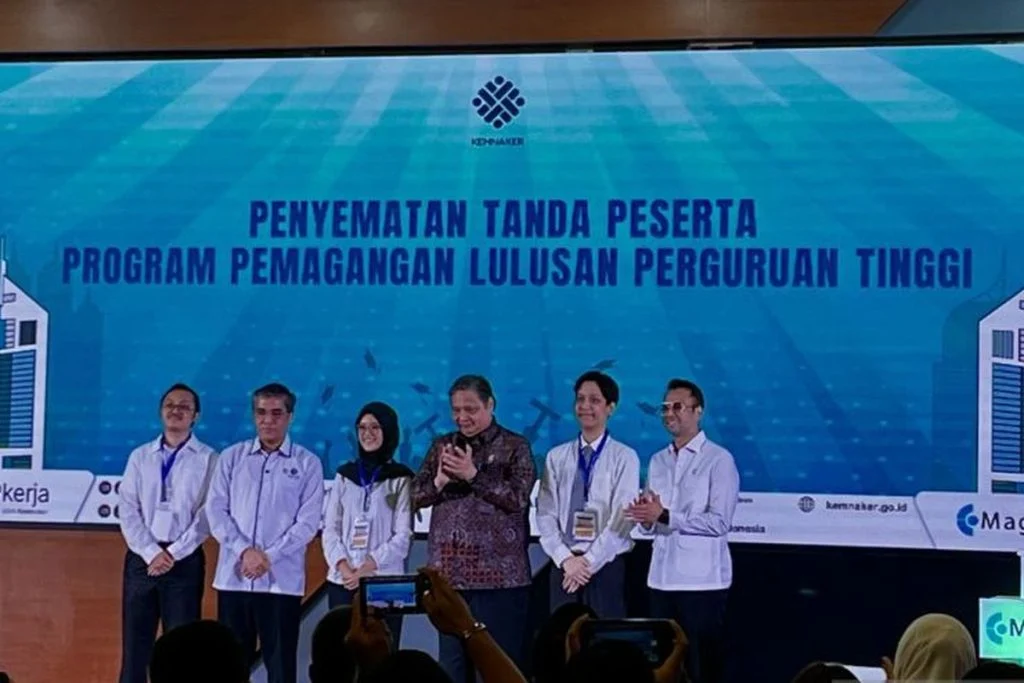 Menaker Yassierli Harap Program Magang Nasional Turunkan Tingkat TPT