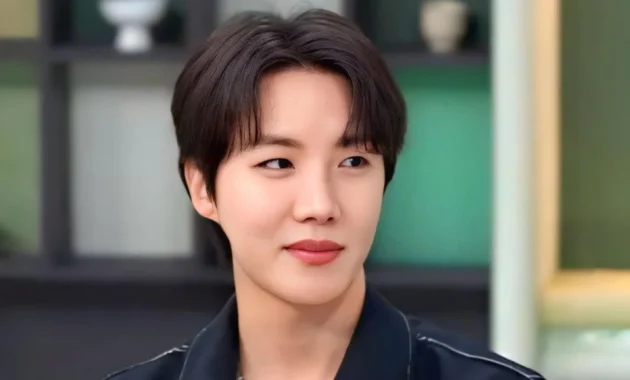 Mengharukan! J-Hope BTS Unggah Foto Menangis di Tokyo, Sedih Neneknya Meninggal