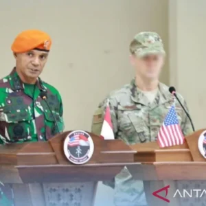 Menhan Sjafrie Terima Masukan Puluhan Purnawirawan TNI tentang Izin Terbang Pesawat Militer Amerika