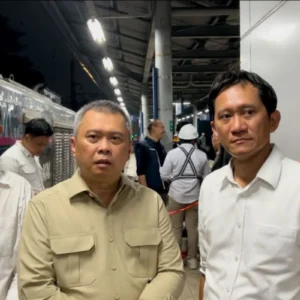 Menhub Kawal Proses Evakuasi Korban Tabrakan Kereta di Bekasi Timur