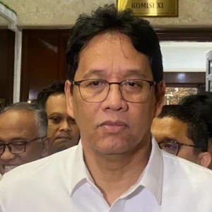 Menkeu Purbaya Berniat Ambil Alih PNM dari Danantara, Bidik Jadi Bank UMKM Penyalur KUR