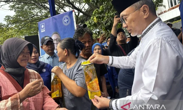 Menko Zulhas: Kenaikan Harga Minyakita Dipicu Serapan Bantuan Pangan