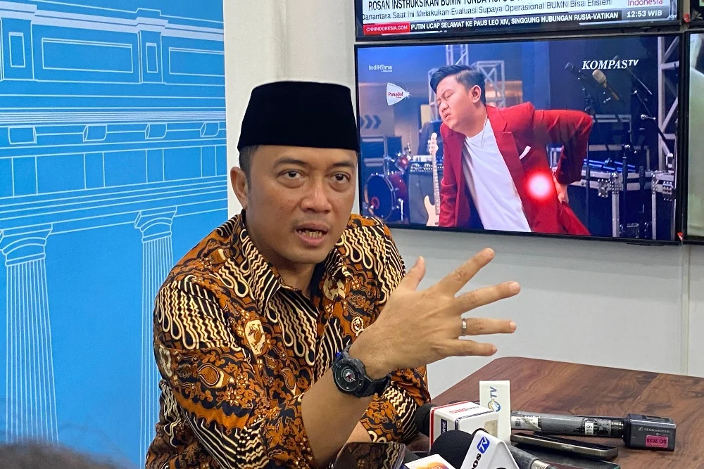 Mensesneg Prasetyo Tegaskan Belum Ada Pembahasan Reshuffle maupun Pemotongan Gaji Menteri dan Anggota DPR