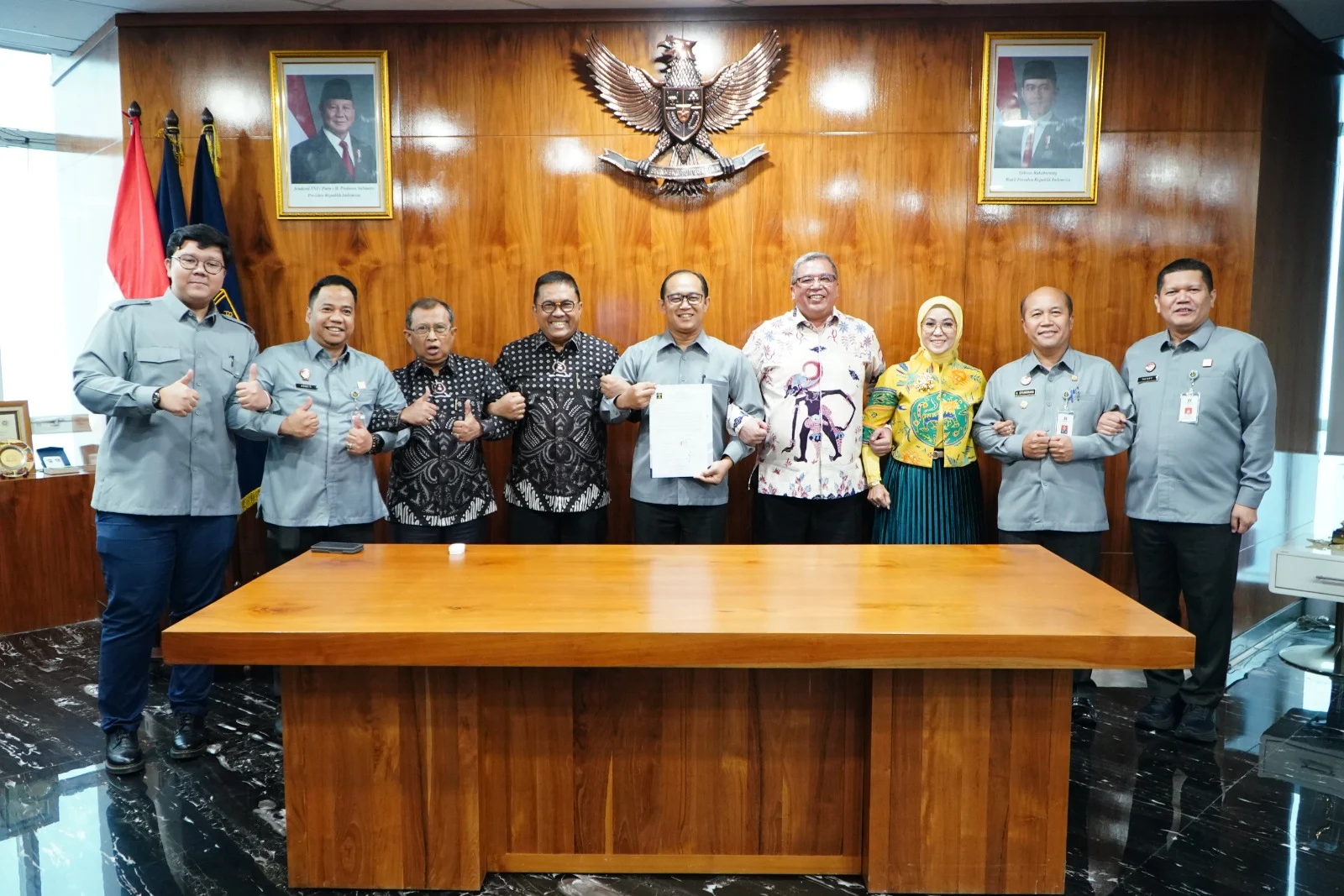 Menteri Hukum Resmikan Pra Kongres Ikatan Notaris Indonesia di Batam