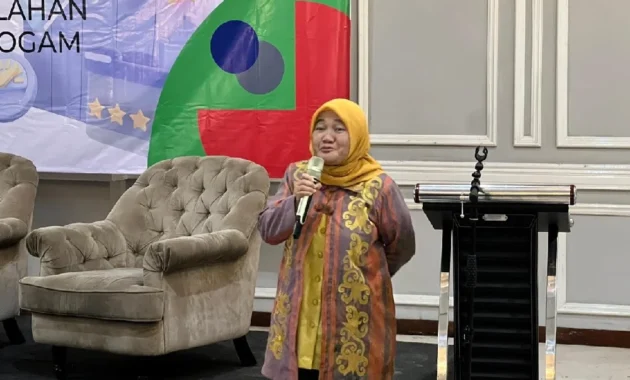 Menteri Perdagangan Pastikan Pemerintah Cari Sumber Alternatif Bahan Baku Plastik