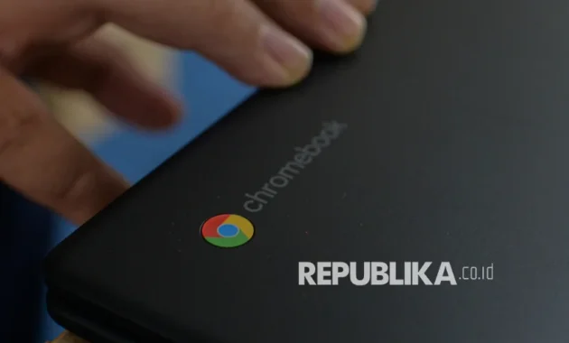 Modus Penguncian Spesifikasi Proyek: Fokus pada Kasus Chromebook dalam Digitalisasi Pendidikan Modus Penguncian Spesifikasi Proyek: Fokus pada Kasus Chromebook dalam Digitalisasi Pendidikan