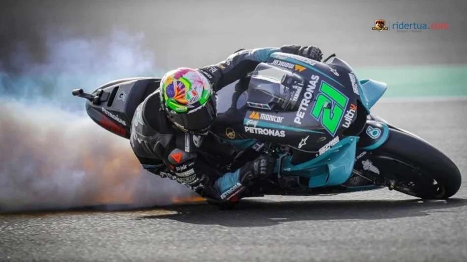 Morbidelli Dapat Sanksi Setelah Motornya Mengeluarkan Asap di Paddock