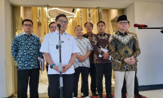 Muhaimin Dorong BUMN Siapkan Tenaga Kerja Global Lewat SMK Go Global Muhaimin Dorong BUMN Siapkan Tenaga Kerja Global Lewat SMK Go Global
