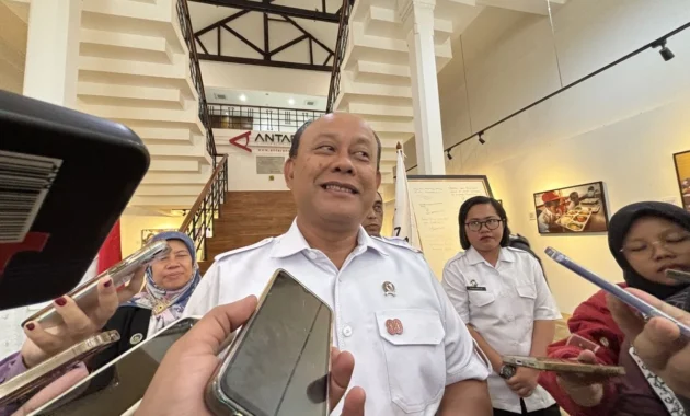 Nasional Sepekan: Pengadaan Motor MBG dan Kritik Saiful Mujani