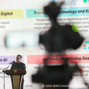 Nezar Patria Tekankan Pentingnya Pemahaman Interaksi AI bagi Talenta Digital