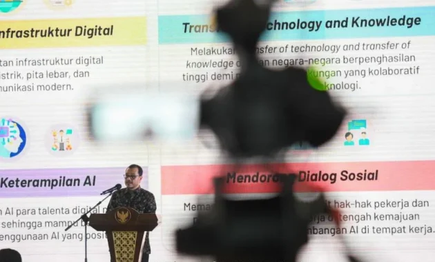 Nezar Patria Tekankan Pentingnya Pemahaman Interaksi AI bagi Talenta Digital