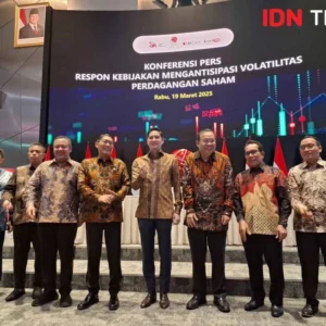 OJK Perketat Aturan, Pasar Saham RI Siap Lebih Jujur?