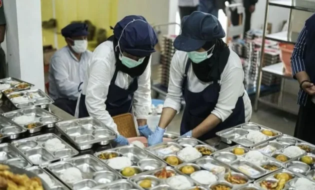 Operasional 18 Dapur SPPG di Papua Barat Masih Suspend, Kata BGN