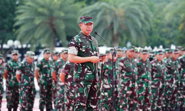 Panglima TNI Berangkatkan 707 Prajurit dan ASN Umrah ke Tanah Suci, Apresiasi Dedikasi dan Kinerja