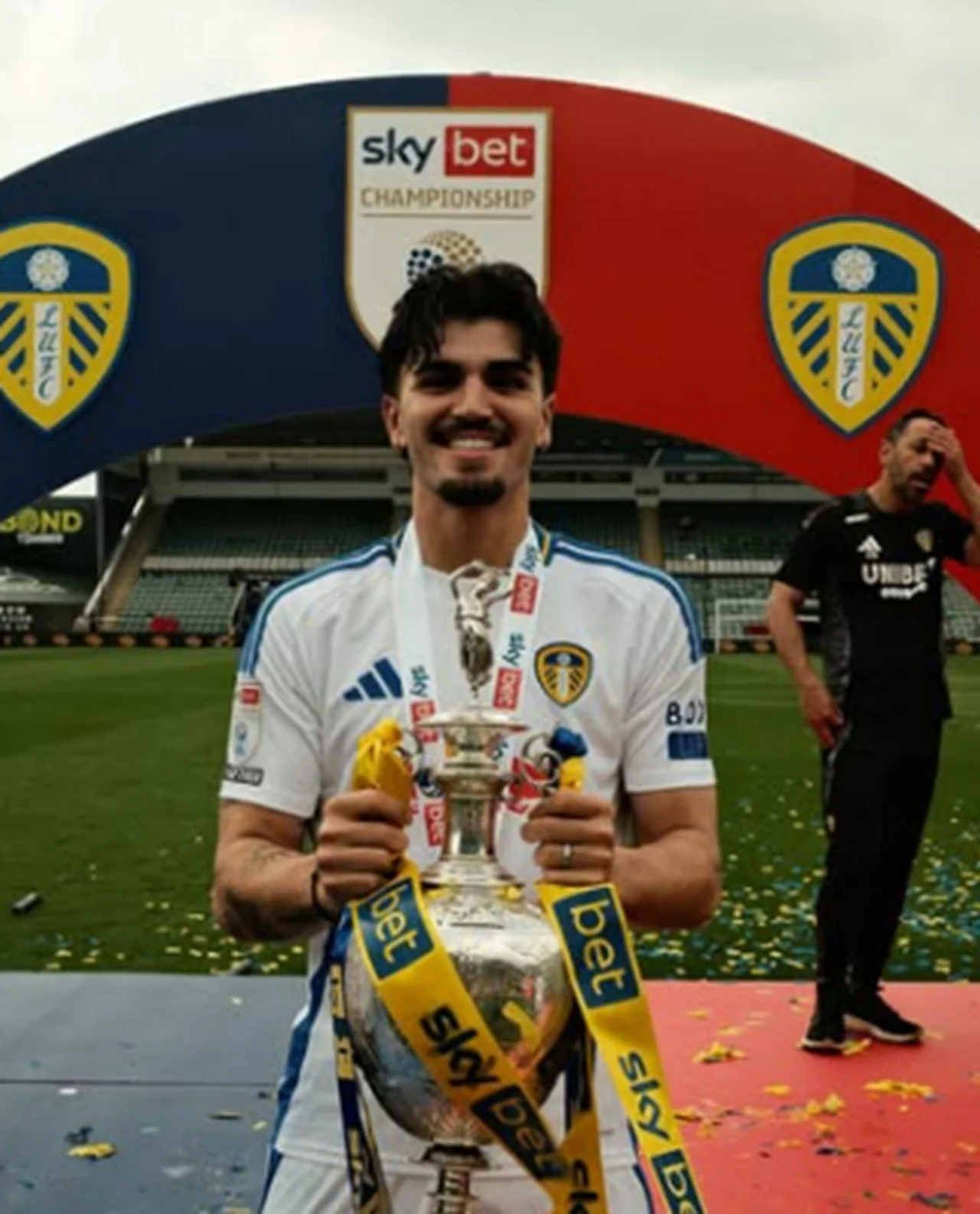 Pascal Struijk Bawa Leeds United ke Semifinal FA Cup: Penentu Kemenangan di Wembley