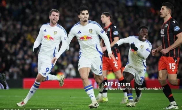 Pascal Struijk Buktikan Ketenangan di Old Trafford, Bawa Leeds United ke Semifinal Piala FA dan Ditarik Tiga Raksasa Liga Inggris